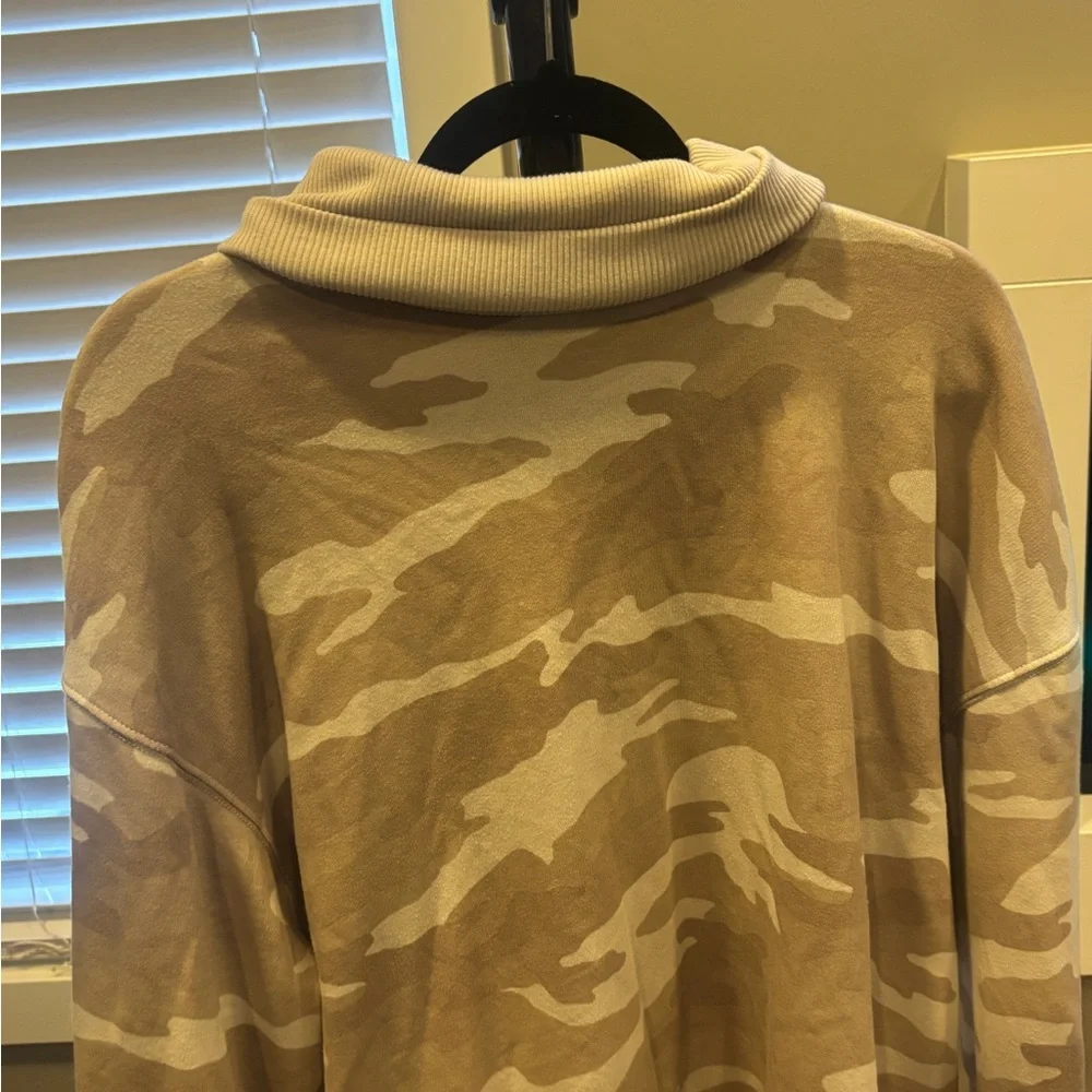 American Eagle Outfitters Cowlneck Pink Camo Crewneck Sweater - Picture 3 of 6